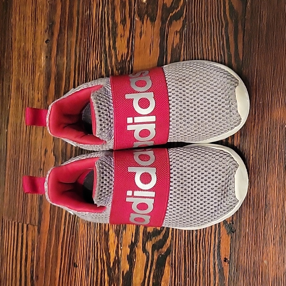 10.5 K adidas cloud foam shoes